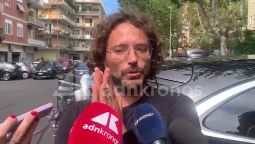 Prof accoltellata a Roma, l'operatore educativo: "Ragazzo chiedeva scusa, è stato collaborativo"