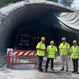 Autostrade, Aspi incontro le associazioni dei consumatori al cantiere della galleria Olimpia sulla A26