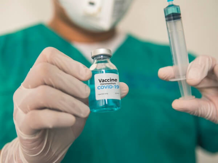 Covid19, in Liguria oltre il 70% degli "over 12" ha completato il ciclo vaccinale