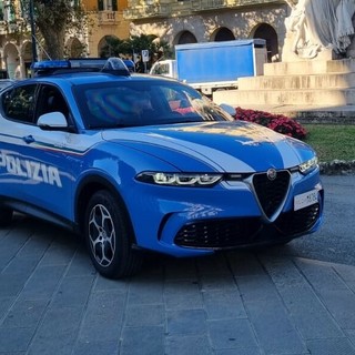 Fuga folle tra Chiavari e Lavagna: sperona la volante e scappa, arrestato 24enne