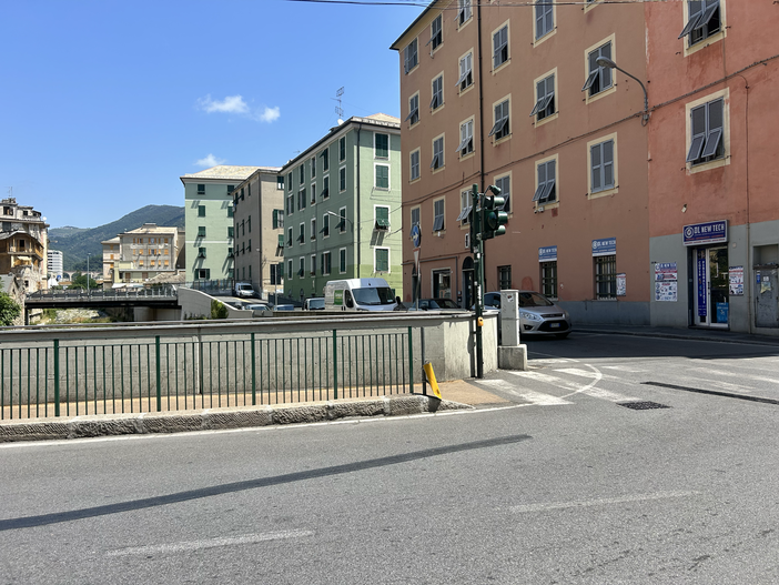 Fermata bus in via Chiaravagna, Rondoni (FI): "Amt e assessorato alla mobilità disponibili a valutare la fattibilità" Fermata bus in via Chiaravagna, Rondoni (FI): "Amt e assessorato alla mobilità disponibili a valutare la fattibilità"