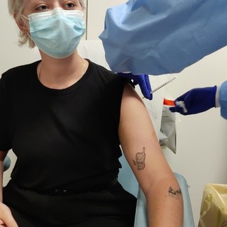 Vaccini, Toti: "Liguria pronta a somministrare terza dose in modo diffuso, 100mila le prenotazioni aggiuntive" Vaccini, Toti: "Liguria pronta a somministrare terza dose in modo diffuso, 100mila le prenotazioni aggiuntive"