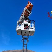 Accusa un malore in via Lucarno, donna soccorsa con l’autoscala dei vigili del fuoco Accusa un malore in via Lucarno, donna soccorsa con l’autoscala dei vigili del fuoco