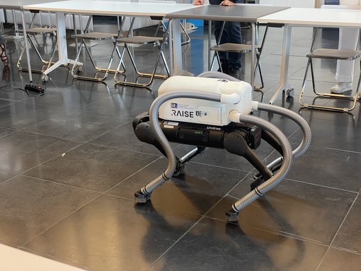 Un robot aspira mozziconi per la pulizia delle spiagge (e non solo): ecco VERO