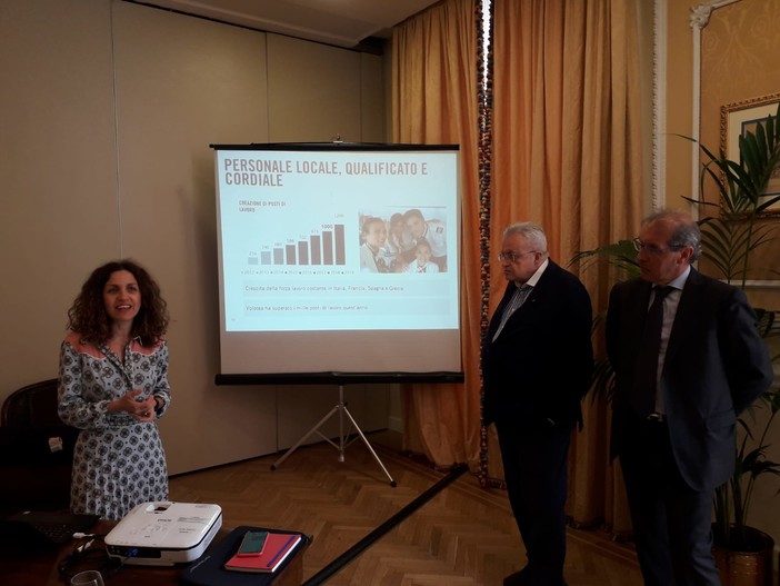 Volotea festeggia il secondo anno di attività sullo scalo aeroportuale genovese