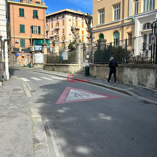 Cornigliano, via Cervetto sotto osservazione: al vaglio la realizzazione di una zona 30 o un'area scolastica per ridurre la velocità