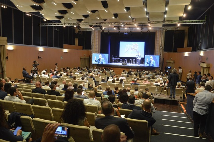 &quot;Vivaio Liguria&quot;: presentato il progetto civico-politico di Toti