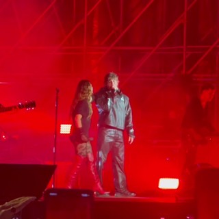Emma a Rock in Roma, serata tra amici con Elisa, Amoroso e Annalisa