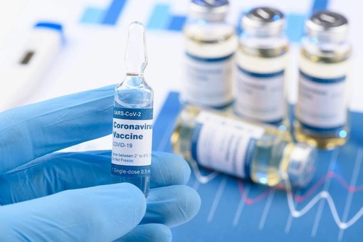 Vaccini Covid, la Regione: "Non confermate tutte le prenotazioni degli under 60 appartenenti alle categorie prioritarie" Vaccini Covid, la Regione: "Non confermate tutte le prenotazioni degli under 60 appartenenti alle categorie prioritarie"