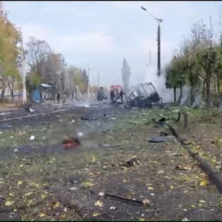 Ucraina, Russia fa strage a Kramatorsk. Zelensky: "Risponderemo" Ucraina, Russia fa strage a Kramatorsk. Zelensky: "Risponderemo"