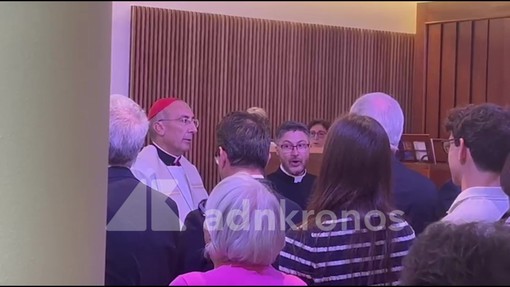 Al Gemelli il rosario per Papa Leone, Cardinal Reina: "Il Signore lo sostenga e conforti i ricoverati" Al Gemelli il rosario per Papa Leone, Cardinal Reina: "Il Signore lo sostenga e conforti i ricoverati"