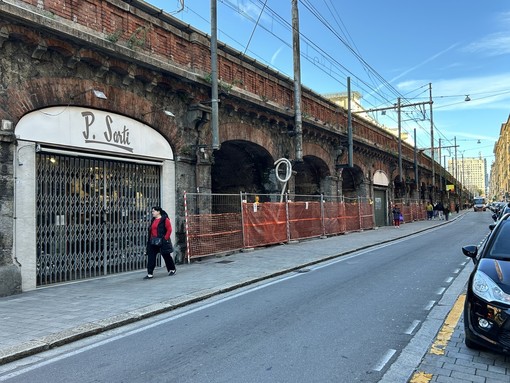 Voltini di via Buranello, cresce la polemica in Consiglio municipale sui ritardi e sul futuro degli spazi