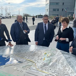 Ingegneria a Erzelli, Toti: &quot;Visita Ministro Maria Cristina Messa conferma attenzione del Governo su Genova e la Liguria&quot;