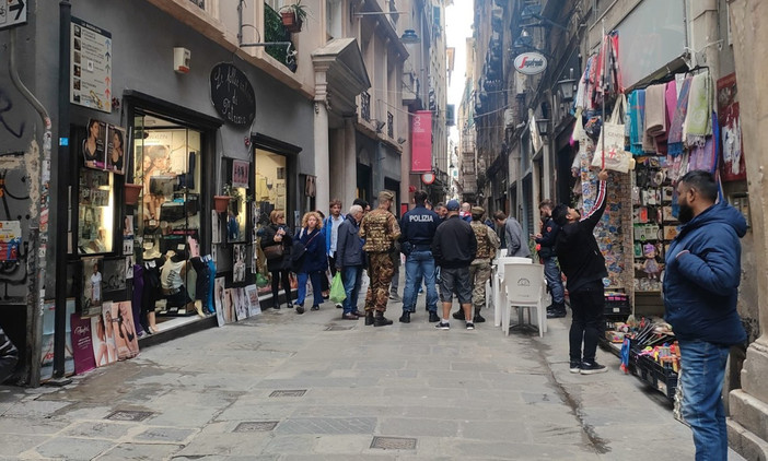Angeli del Centro Storico: "Sicurezza e welfare devono andare insieme". Il gruppo di commercianti e residenti rilancia le richieste per il quartiere Angeli del Centro Storico: "Sicurezza e welfare devono andare insieme". Il gruppo di commercianti e residenti rilancia le richieste per il quartiere