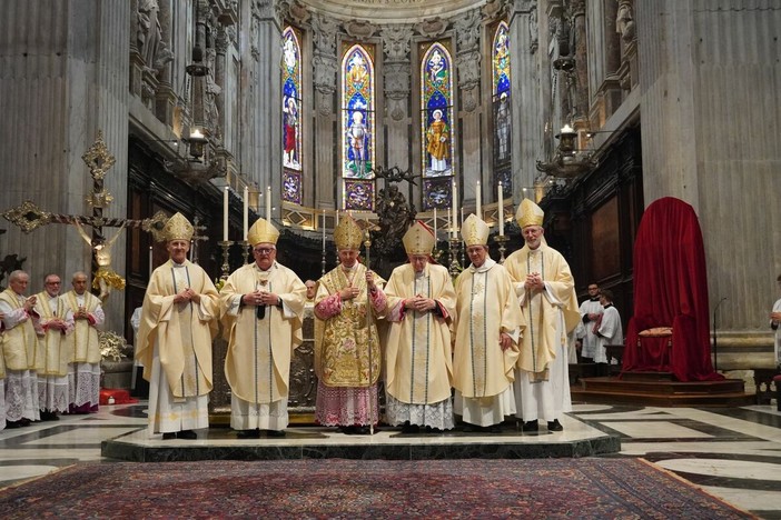 Il Cardinale Bagnasco festeggia 60 anni di sacerdozio Il Cardinale Bagnasco festeggia 60 anni di sacerdozio