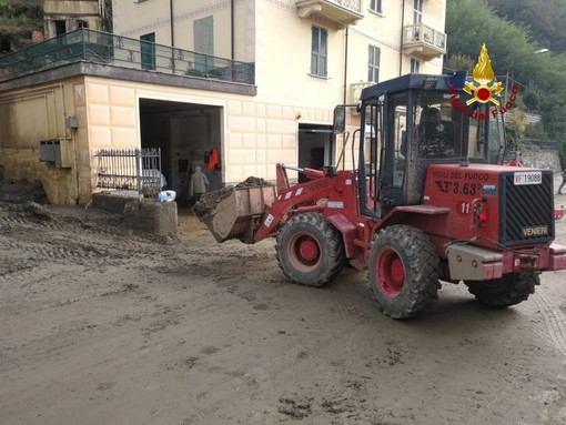 Campo Ligure: le immagini della rimozione della frana (FOTO) Campo Ligure: le immagini della rimozione della frana (FOTO)