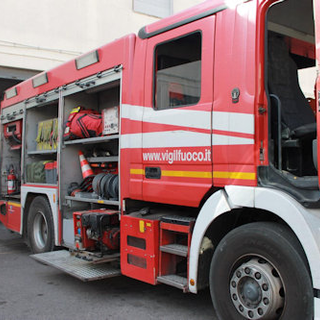 Incendio in un appartamento di Rapallo, salvi gli inquilini