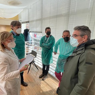 Recco: continuano le vaccinazioni nel mini hub allestito nella Biblioteca civica