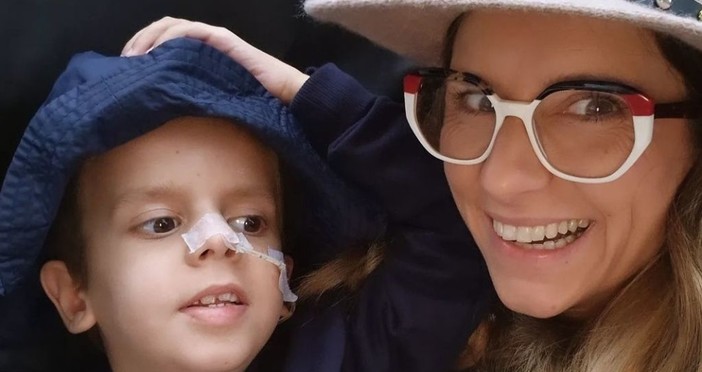 Ad Albenga il viaggio di Valentina Mastroianni, il suo Cesare malato e una famiglia piena d’amore Ad Albenga il viaggio di Valentina Mastroianni, il suo Cesare malato e una famiglia piena d’amore