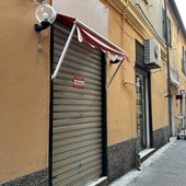 La progressiva desertificazione commerciale di via D'Andrade a Sestri è uno dei casi più eclatanti