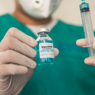 Covid19, in Liguria oltre il 70% degli "over 12" ha completato il ciclo vaccinale Covid19, in Liguria oltre il 70% degli "over 12" ha completato il ciclo vaccinale