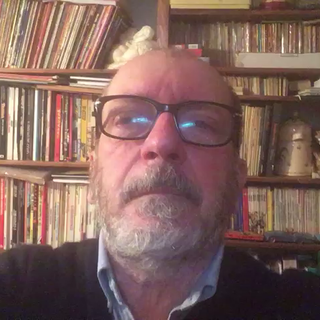 "Una tombola in piazza per vincere il vaccino anti-Covid": la provocazione di Dario Vergassola (VIDEO)