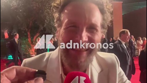 Festa di Roma, è la notte di Jovanotti: lui balla e il red carpet impazzisce