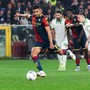 Il Genoa vince 2-1 e rallenta la corsa Champions della Roma Il Genoa vince 2-1 e rallenta la corsa Champions della Roma