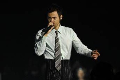 Harry Styles torna in Italia, l'annuncio: al Circo Massimo il 7 e 8 agosto 2027