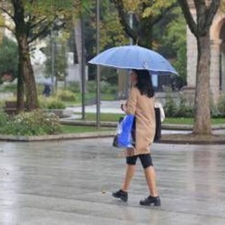 Piogge, temporali e temperature in calo: la svolta meteo in Italia Piogge, temporali e temperature in calo: la svolta meteo in Italia