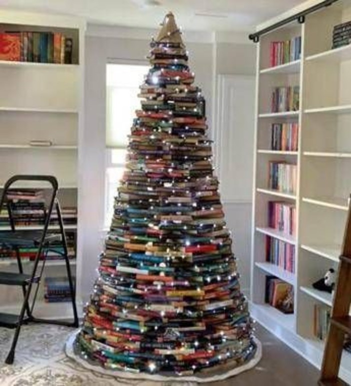 Natale, ricerca, per 4 italiani su 5 il simbolo è l’albero, presente nel 92% delle case