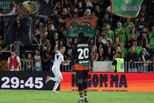 La Fiorentina rinasce con Vanoli e Mastantuono, Venezia ko 4-2