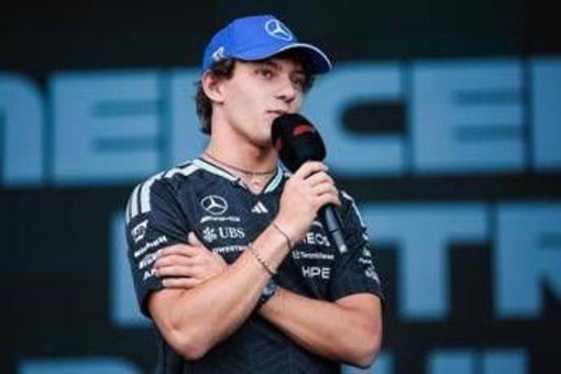 Antonelli: "A Baku il week-end più difficile dell'anno ma ho conquistato punti per la classifica mondiale" Antonelli: "A Baku il week-end più difficile dell'anno ma ho conquistato punti per la classifica mondiale"