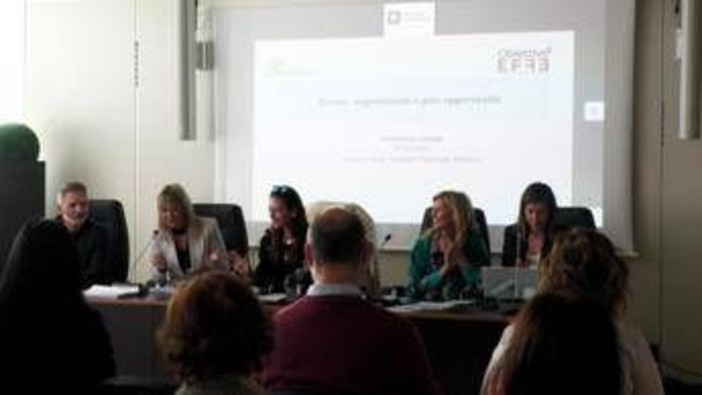 Pari opportunità, ricerca Milano-Bicocca: ragazze si sottovalutano nella negoziazione