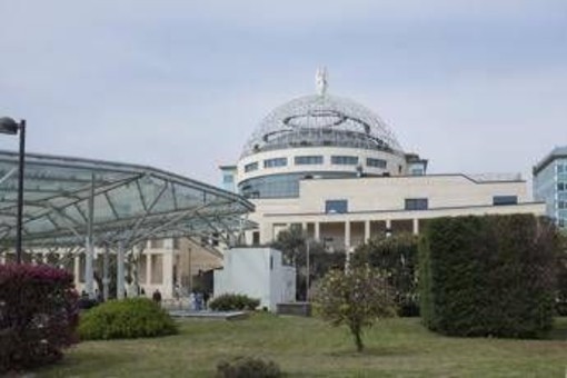 Scambio di embrioni al San Raffaele, riprende attività del centro di Medicina della Riproduzione