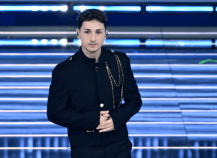 Sanremo 2026, Nayt chi è: in gara con il brano 'Prima che' Sanremo 2026, Nayt chi è: in gara con il brano 'Prima che'