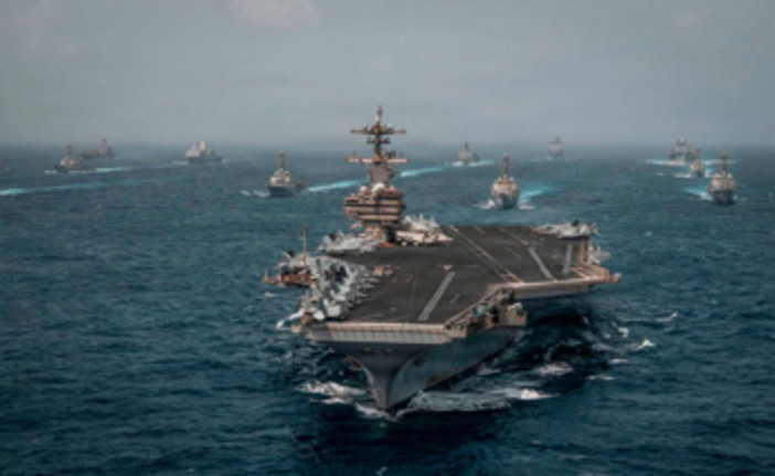 Iran, Trump riattiva il blocco navale: nuovi attacchi Usa nello Stretto di Hormuz Iran, Trump riattiva il blocco navale: nuovi attacchi Usa nello Stretto di Hormuz