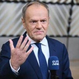 Polonia, piano per uccidere Tusk e ministro della Difesa: riunione d'emergenza delle agenzie di sicurezza