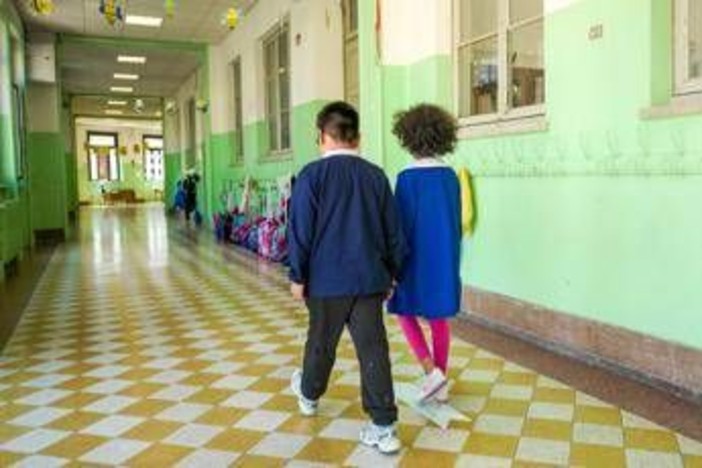 Lombardia, denuncia choc consigliera Treviglio: "Bambino escluso da post scuola perché ha patologia"