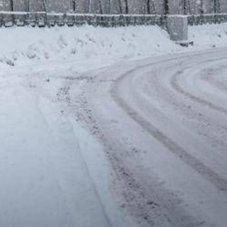 Belluno, non ha biglietto bus: 11enne costretto a farsi 6 chilometri a piedi sotto la neve
