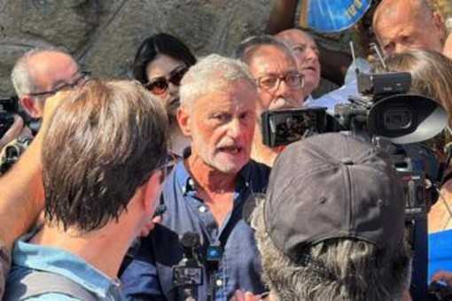 Alemanno esce dal carcere: "Parlerò con Nordio, su sovraffollamento governo non ha fatto nulla" Alemanno esce dal carcere: "Parlerò con Nordio, su sovraffollamento governo non ha fatto nulla"