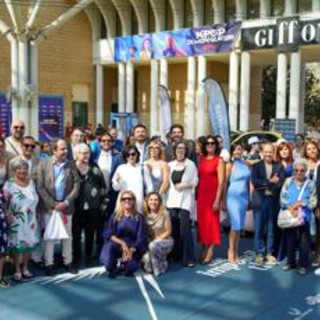 Malattie autoimmuni, a Giffoni la pellicola ‘Più forte io’ con 5 giovani pazienti Malattie autoimmuni, a Giffoni la pellicola ‘Più forte io’ con 5 giovani pazienti