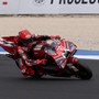 Marc Marquez trionfa al Gp di San Marino, Bezzecchi subito out