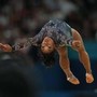 Simone Biles, tre uomini mascherati in casa e Porsche rubata Simone Biles, tre uomini mascherati in casa e Porsche rubata