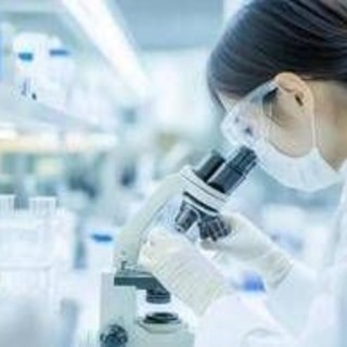 Tumori, Aifa approva prima terapia personalizzata contro particolare tipo cancro al seno