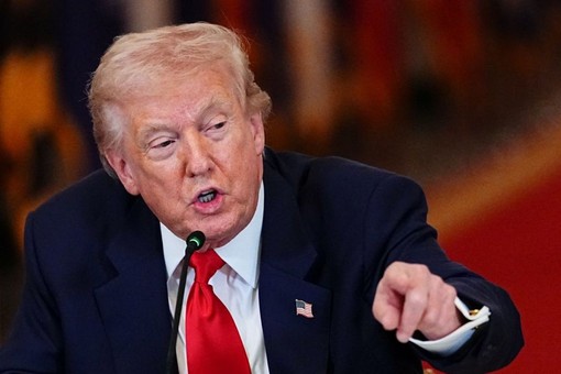 Trump “Italia non è stata con noi, ho diritto di essere in disaccordo con il Papa”