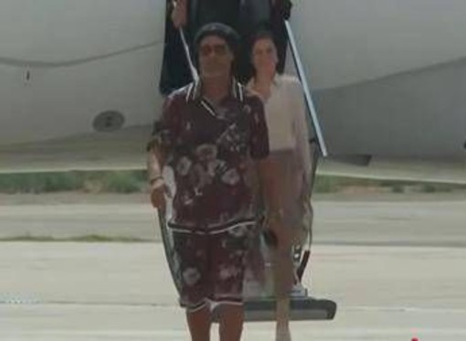 Ronaldinho atterrato in Italia, stasera la presentazione con il Ravenna Ronaldinho atterrato in Italia, stasera la presentazione con il Ravenna