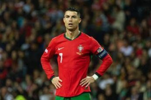 Cristiano Ronaldo e la morte di Jota: "Ho pianto. Non sono andato a funerale per due motivi" Cristiano Ronaldo e la morte di Jota: "Ho pianto. Non sono andato a funerale per due motivi"