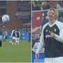 Genoa-Juve, il controllo da numero 10 del raccattapalle stupisce Woltemade: cos'è successo Genoa-Juve, il controllo da numero 10 del raccattapalle stupisce Woltemade: cos'è successo