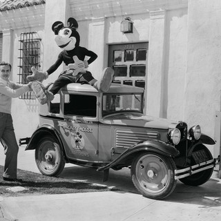 "E' molto divertente fare l'impossibile": 56 anni fa ci lasciava Walt Disney